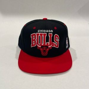 Chicago Bulls Mitchell & Ness SnapBack Hat